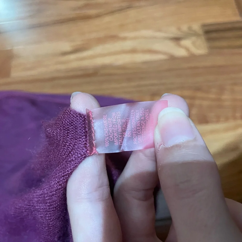 💜Cashmere Cardi💜 - Picture 4 of 5